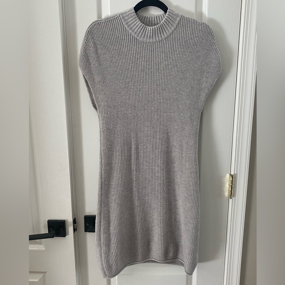 Athleta 100% merino wool cap sleeve sweater dress